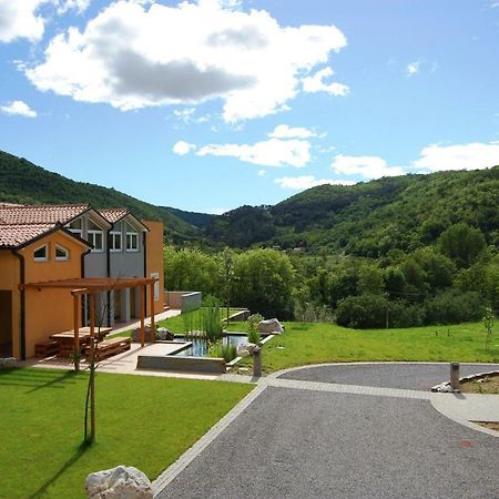 Hisa Posebne Sorte Kodreti Exterior photo